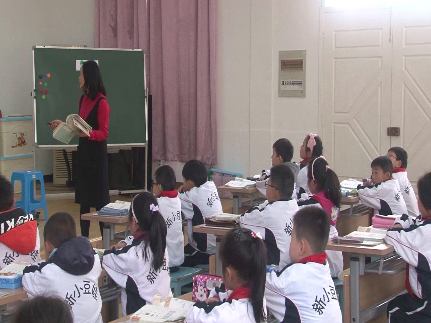 4.苏教2011版小学语文一下《18陈毅探母》江苏省市一等奖