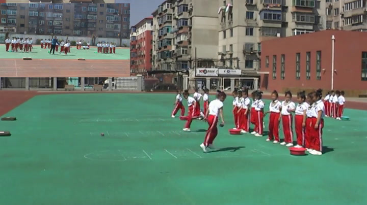 2.人教2011版体育与健康一至二年级《2.跳房子》辽宁省市一等奖