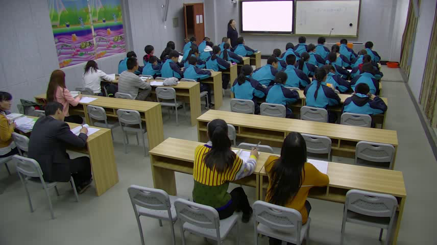 人教版初中语文八上《赤壁》青海老师-省一等奖