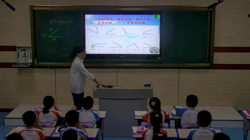 人教版数学二上《角的初步认识》黑龙江于老师-省一等奖
