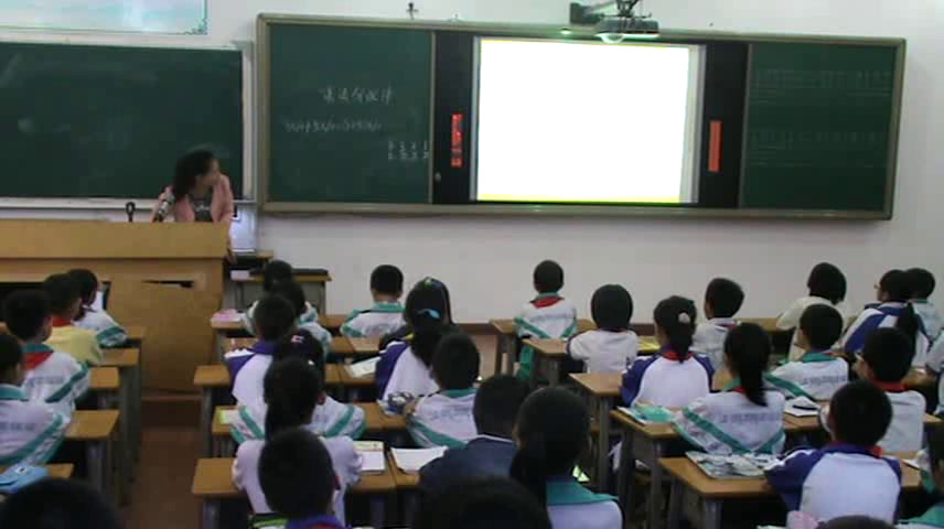 北师大版数学四上《乘法分配律》广东张老师-省一等奖