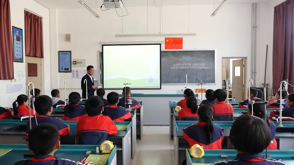 冀人2001版科学三上《10流动的水》山东王老师-市一等奖