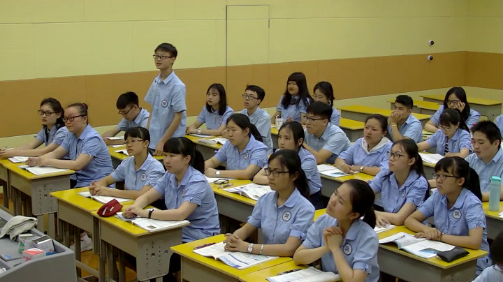 人教版政治必修4《综合探究　坚持唯物辩证法　反对形而上学》江西钱老师-省一等奖