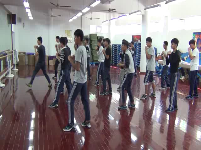 人教版高中体育《自觉参与体育锻炼》浙江叶老师-省一等奖