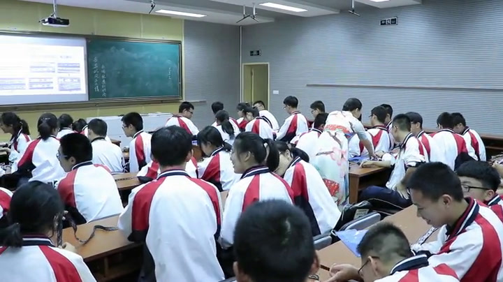 湘美版高中美术《第九课各异的风土人情》浙江何老师-全国一等奖