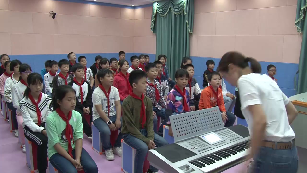 人教版音乐六下《快乐的农夫》江西周老师-市一等奖