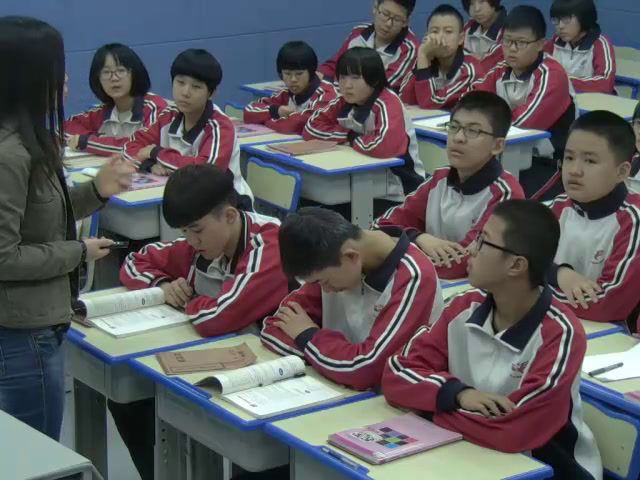 华东师大版数学八下《中位数和众数》吉林徐老师-市一等奖