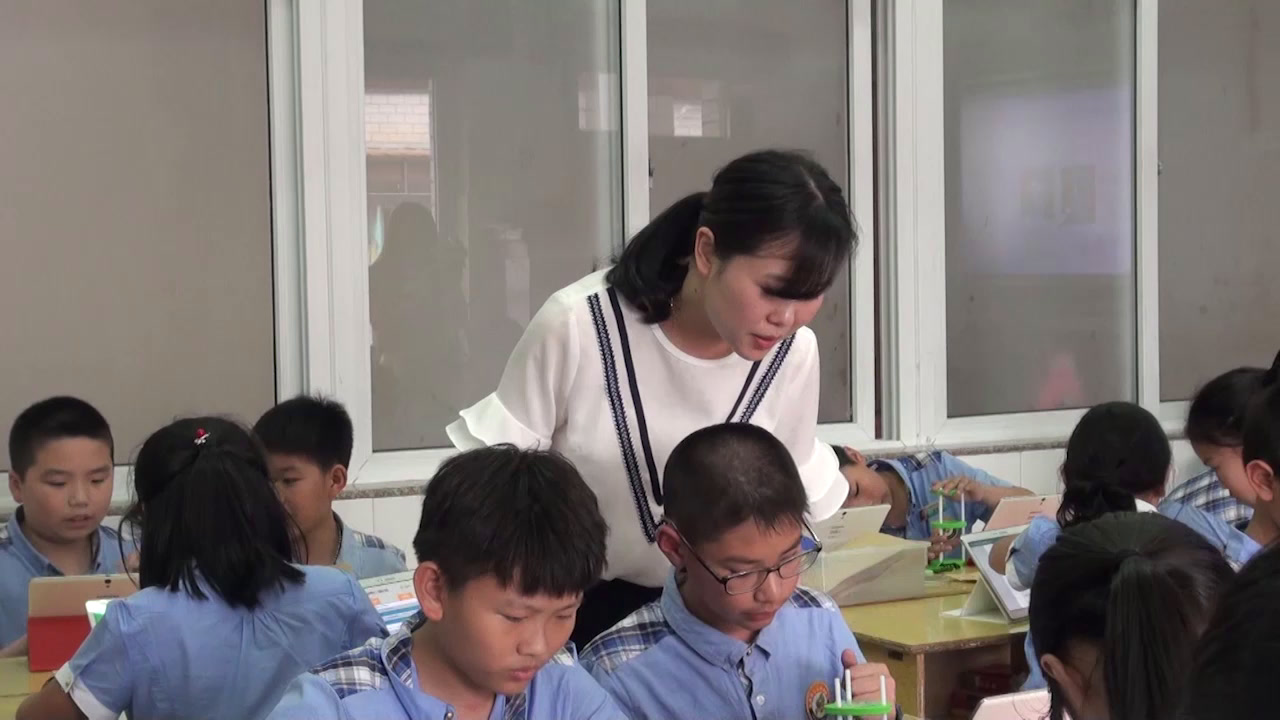 教科版科学六下《怎样放得更大》浙江邵老师-全国一等奖