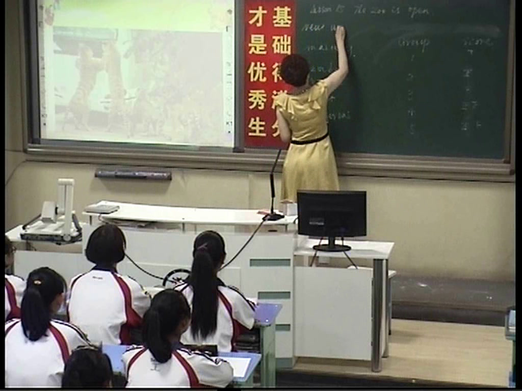 冀教版英语八下《Lesson 15 The Zoo Is Open》河北常老师-省一等奖