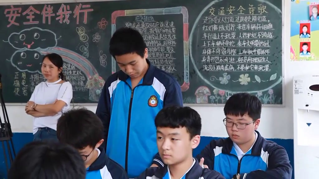 语文2011课标版八下《3.下棋》湖南唐老师-县级优课