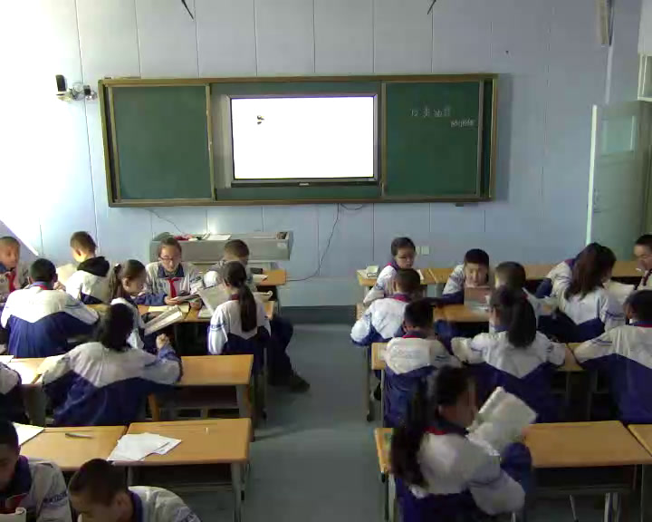 语文2011课标版九下《综合性学习编一本自选集》新疆马老师-县级优课