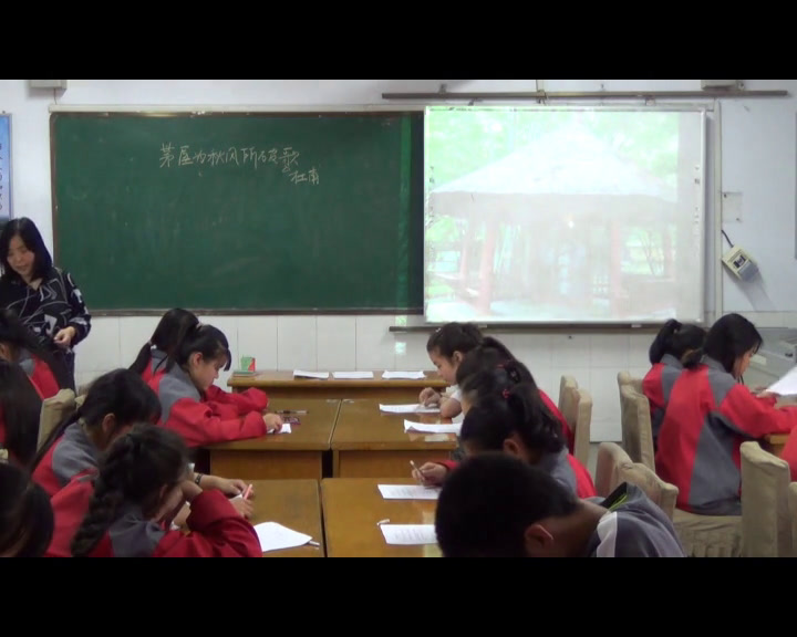 苏教版语文九下《二十二茅屋为秋风所破歌》山西暴老师-市一等奖