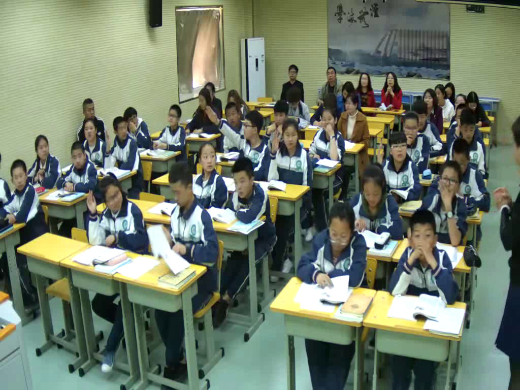 苏教版语文八上《十四木兰诗》内蒙白老师-市一等奖