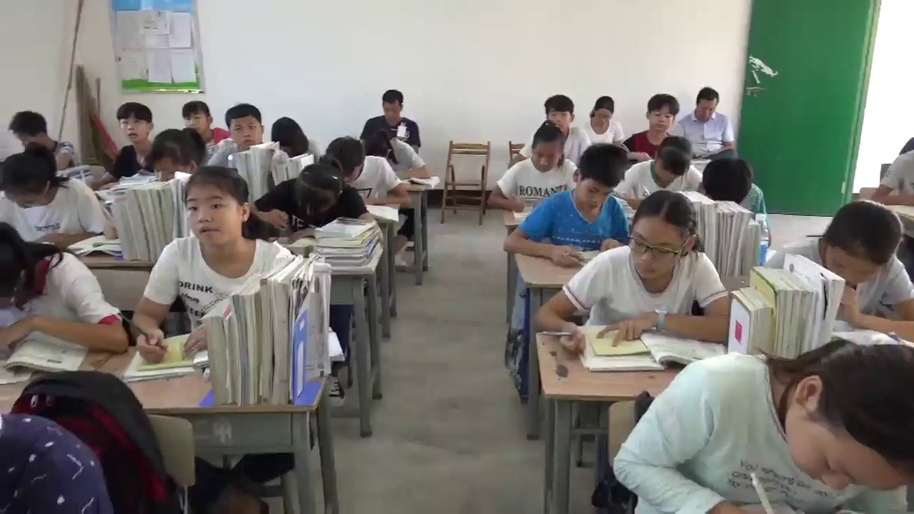 湘教版数学八上《2.4线段的垂直平分线》广西陈老师-县级优课