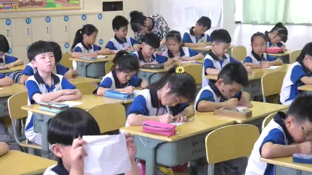3.人教版数学二下《近似数》浙江省一等奖