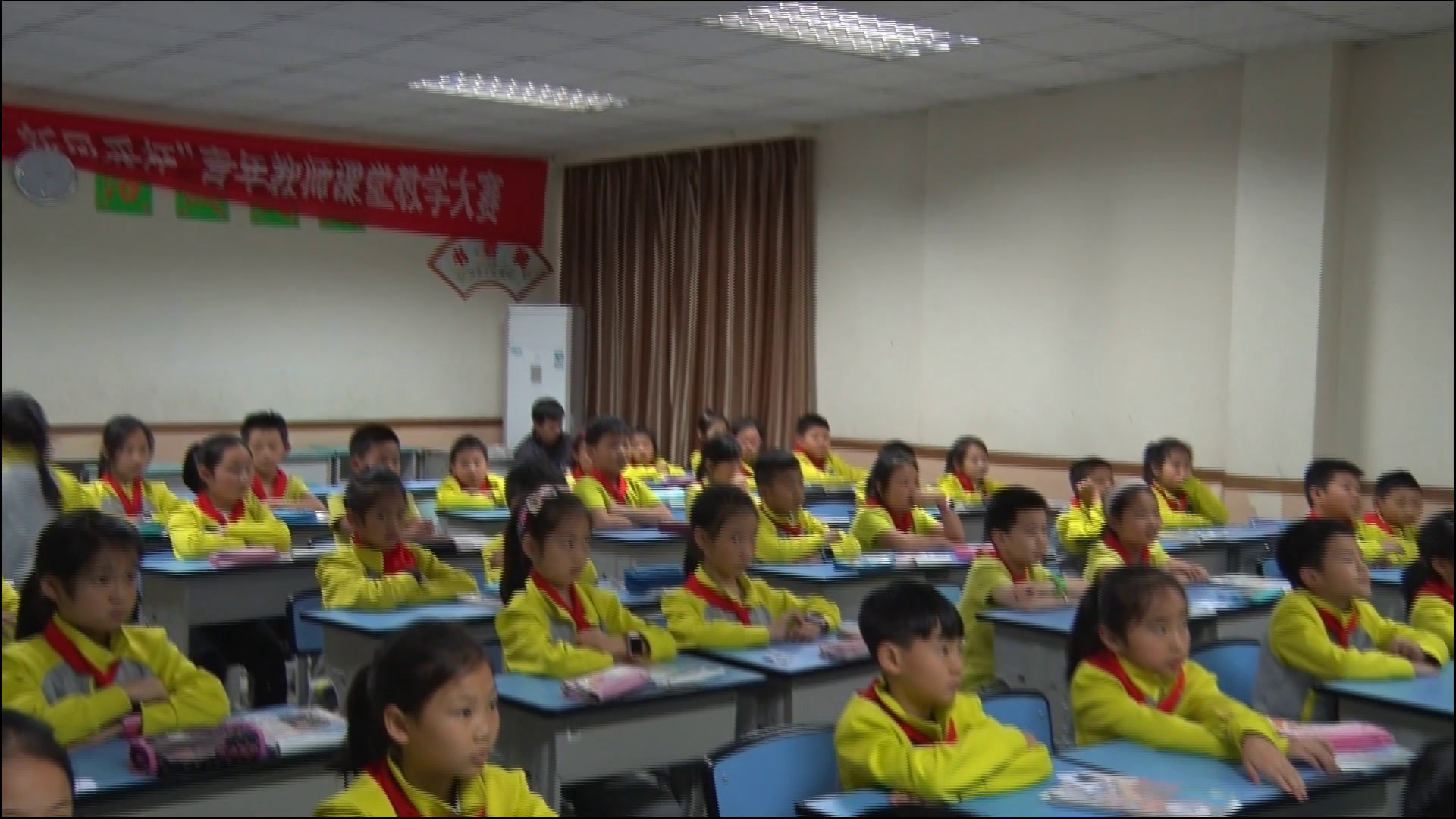 4.人教版数学三下《搭配问题》重庆市市一等奖
