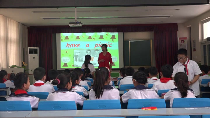 2.人教(PEP)英语（吴欣主编）四下《Recycle 2》安徽省市级优课