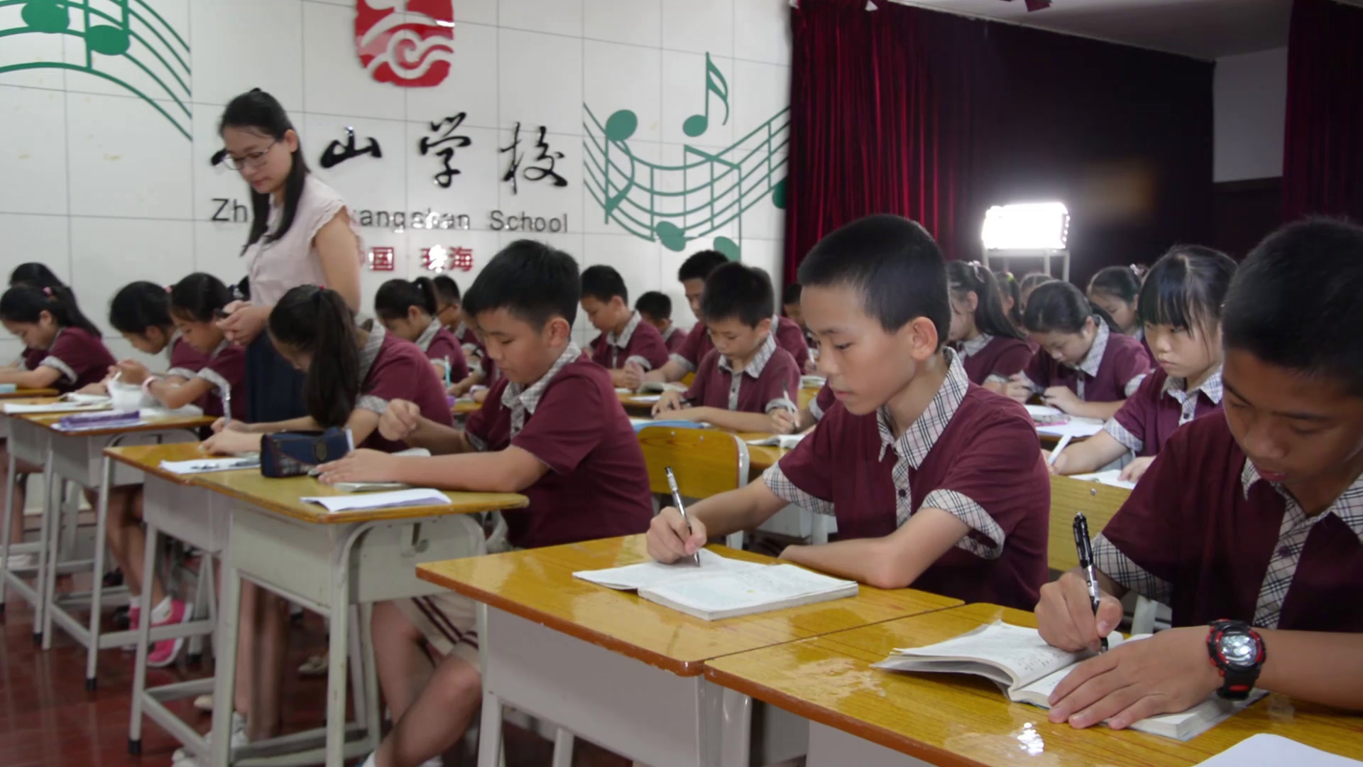 1.人教版语文五下《23　刷子李》广东省省级优课