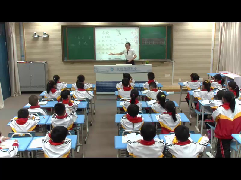 2.苏教2011版小学语文一下《7古诗二首（春晓草）》安徽省市一等奖