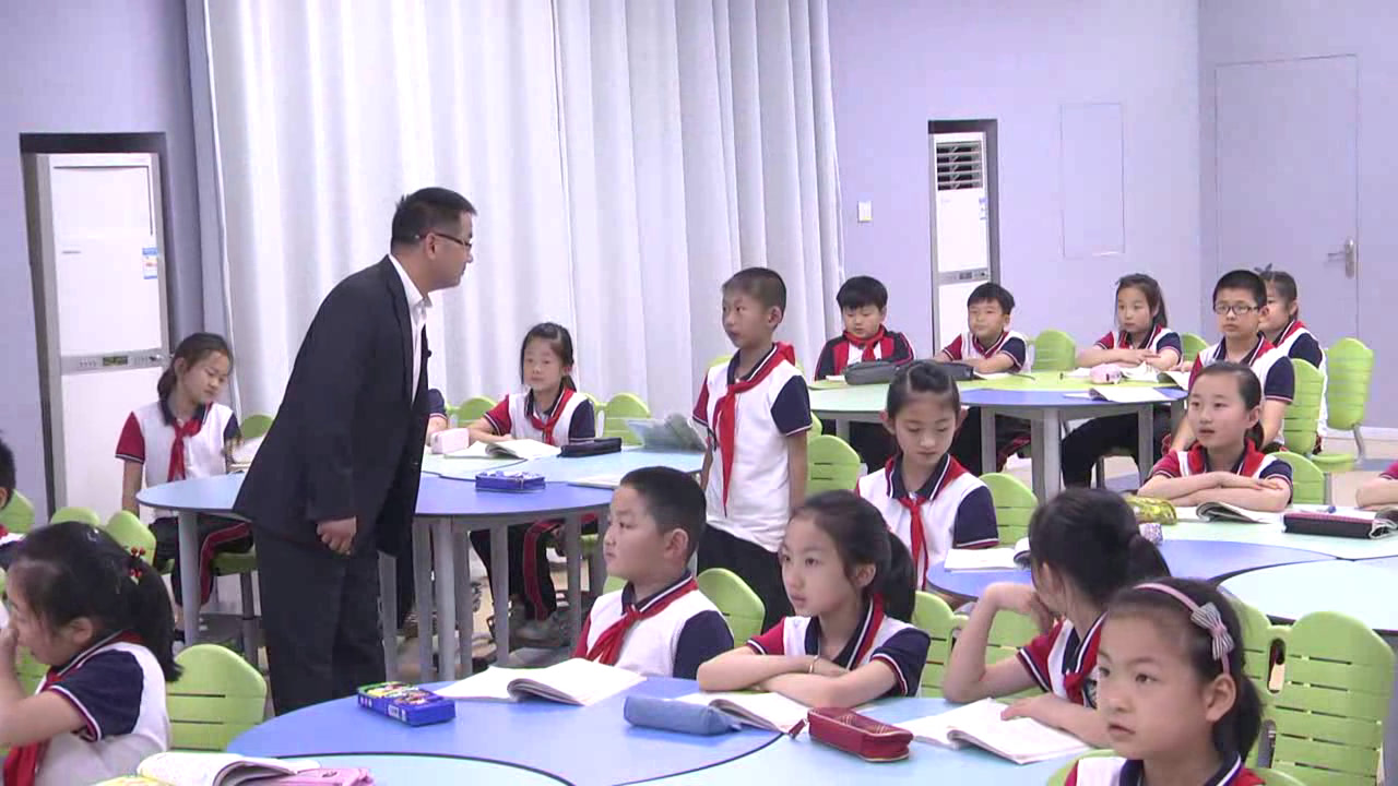 4.苏教2011版小学语文二下《7狐假虎威》全国一等奖