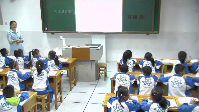1.苏教2011版小学语文一下《13水滴的旅行》安徽省市一等奖