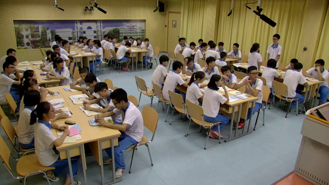 2.人教版英语必修2 Unit3《Using LanguageⅡ》广东省市级优课