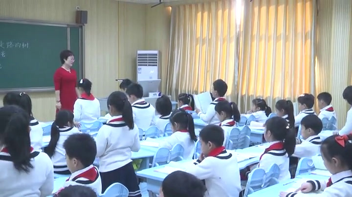 2.苏教2011版小学语文二下《25会走路的树》山东省省一等奖