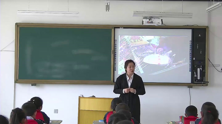 1.人美2011版美术一下《17.冰糖葫芦》吉林省市一等奖