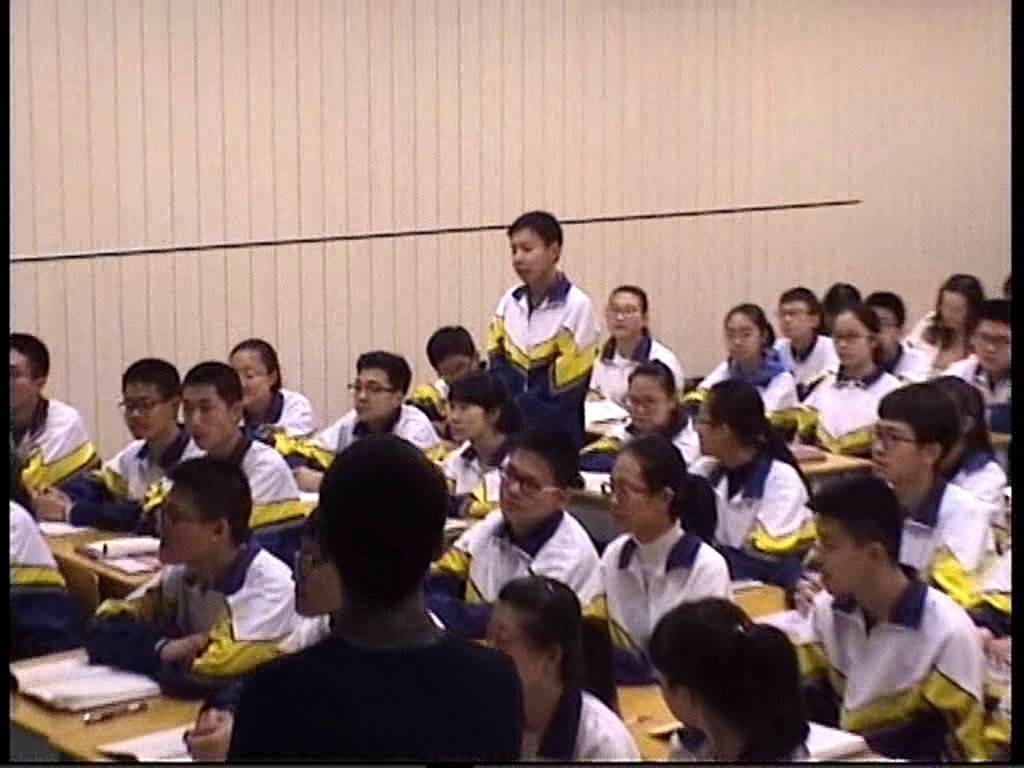 1.人教版英语必修3 Unit 1《Warming up、Pre-readin…》内蒙古省级优课