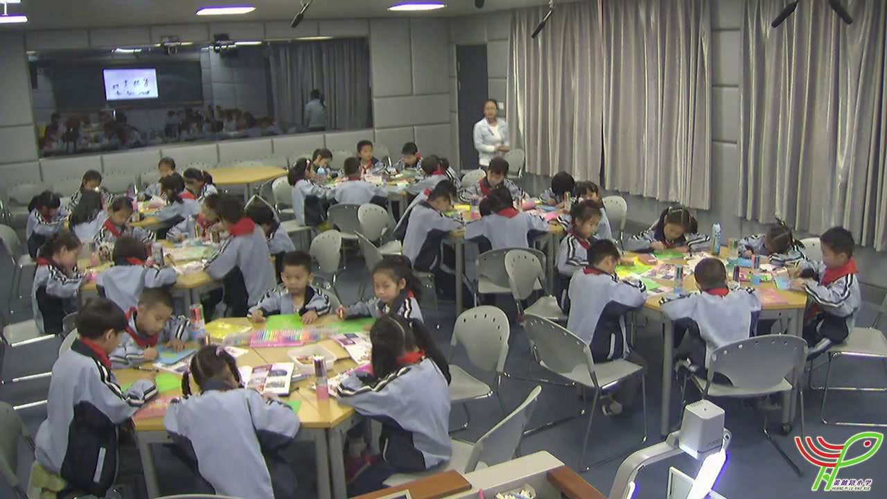2.人美2011版美术二下《第8课洗澡（福建）》湖北省市一等奖