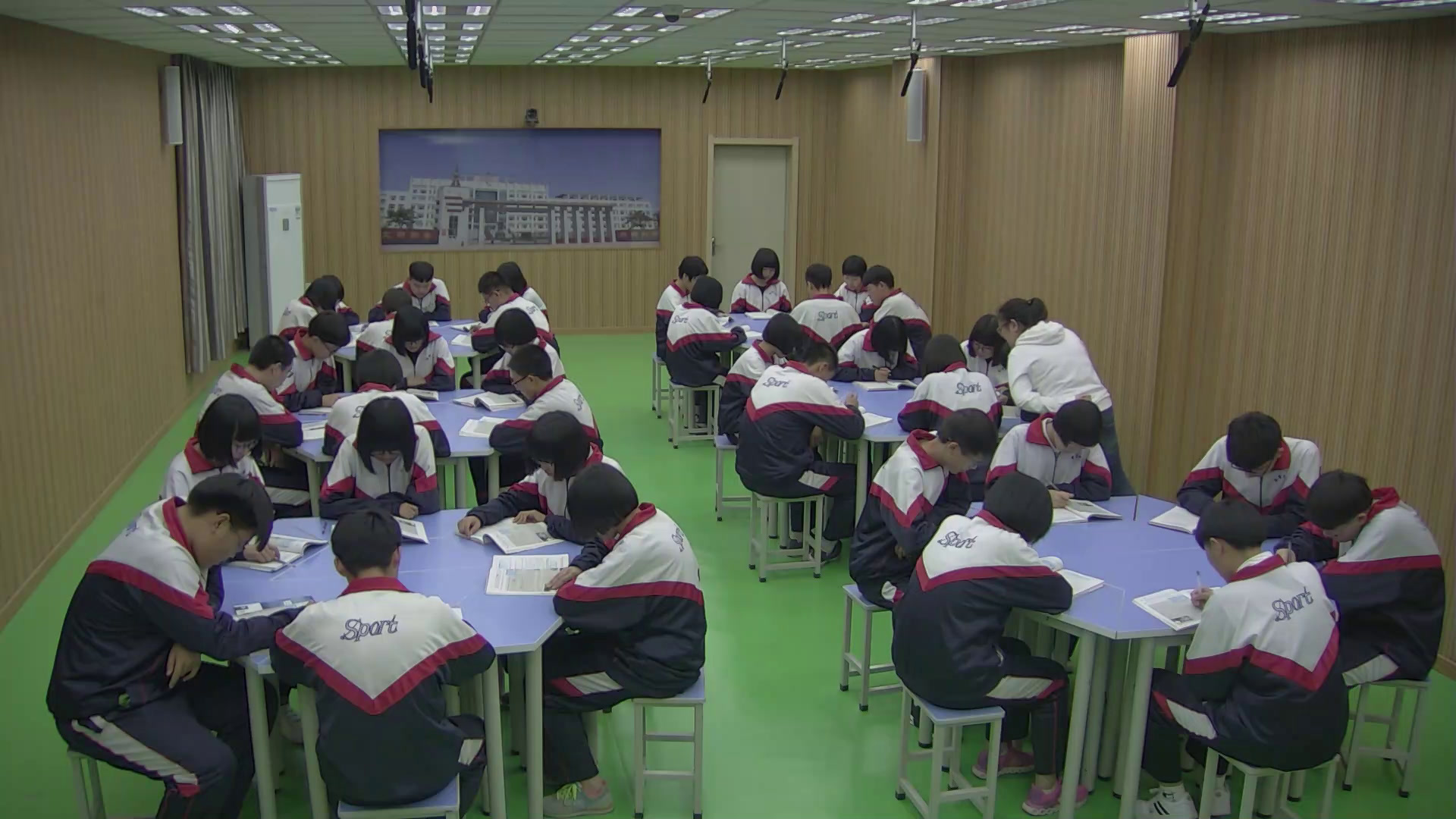 1.人教版英语九年级 Unit 4《Section B 2a—2f》辽宁省市级优课