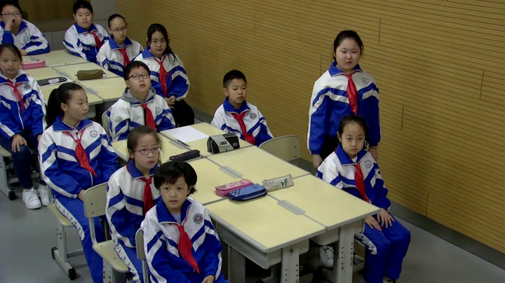 1.小学心理健康教育1-6年级《亲子与师生交往》吉林省省一等奖