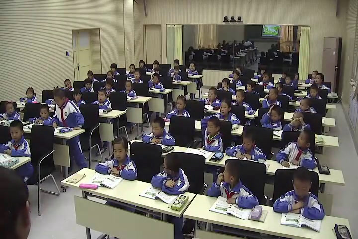 2.北师大数学一下《美丽的田园》全国一等奖