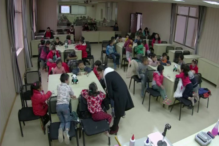 1.北师大数学一下《看一看（一）》广西省一等奖