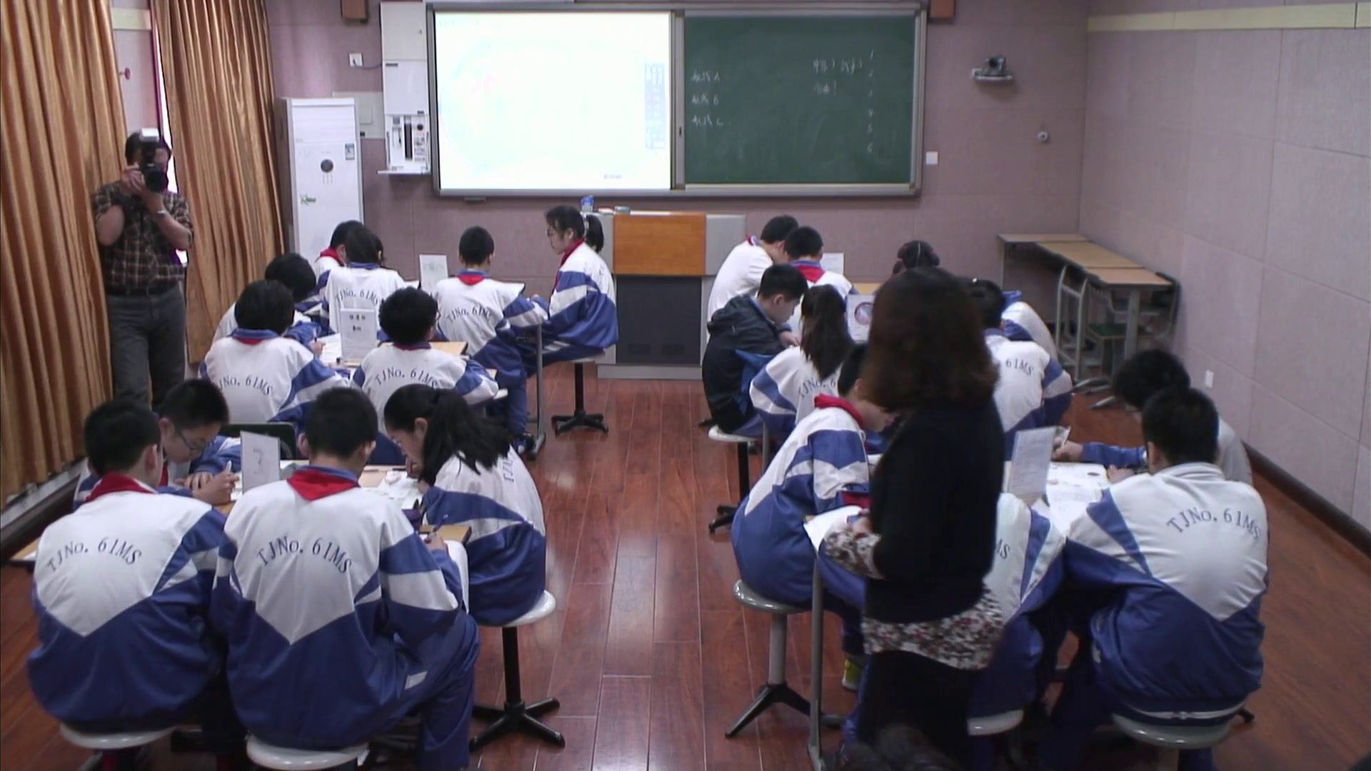 2.人教版地理七下《第一节　中东》天津市省级优课