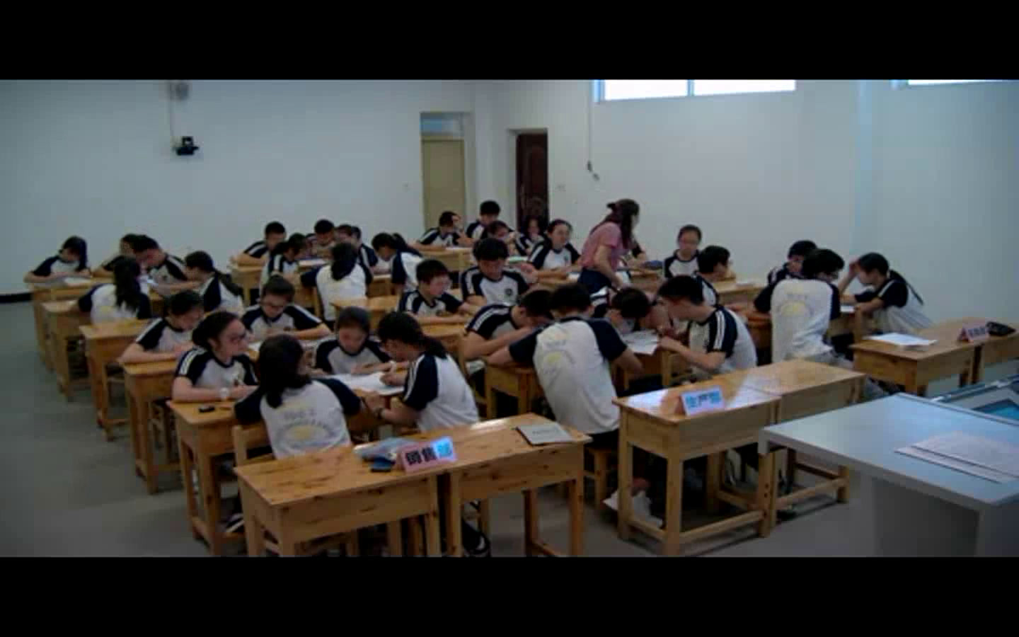 2.人教版地理八下《第三节　“东方明…》重庆市省级优课