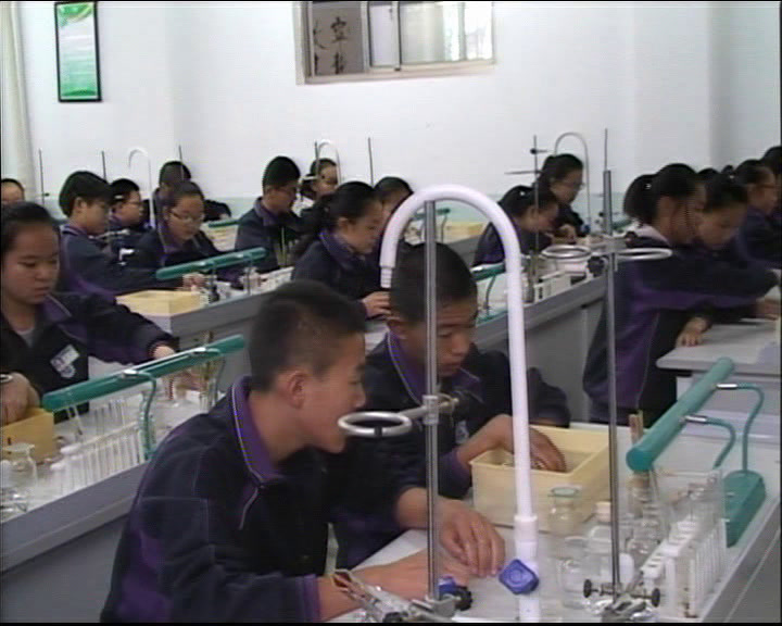 2.人教版化学九上《课题2　化学是一门以实验为基础的科学》甘肃省省级优课