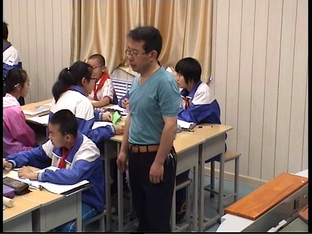1.北师大数学六下《圆柱的表面积》内蒙古省一等奖