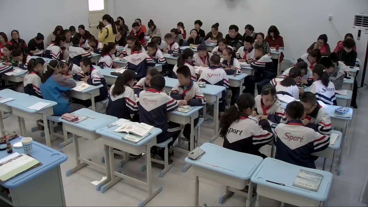 9.初中生物人教2011版七上《第二节　种子植物》建设兵团省一等奖