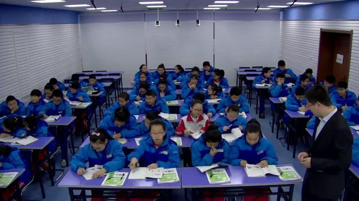 1.初中生物人教2011版七下《第一节　食物中的…》吉林省省一等奖