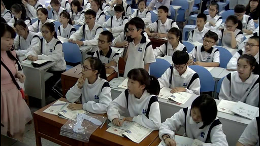 3.初中生物人教2011版八上《生物学与文学　借…》广东省市一等奖