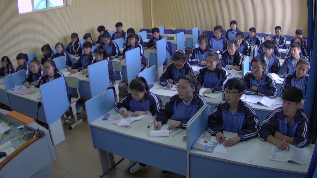 2.人教2011版初中数学九下《两角判定法》全国一等奖