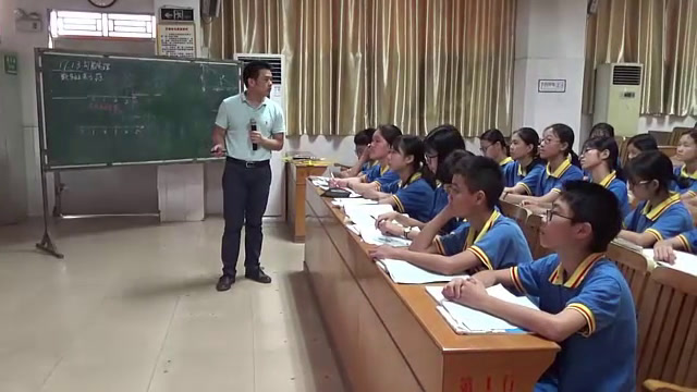 1.人教2011版初中数学八下《数轴表示根号13》广东省市一等奖