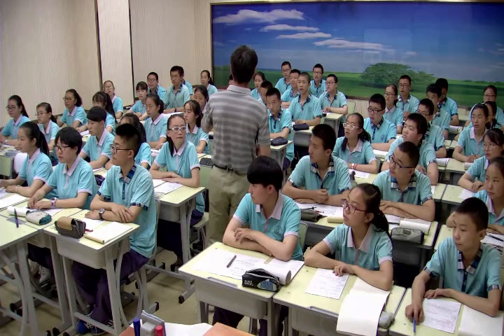 4.人教2011版初中数学八下《待定系数法求一次…》甘肃省省一等奖