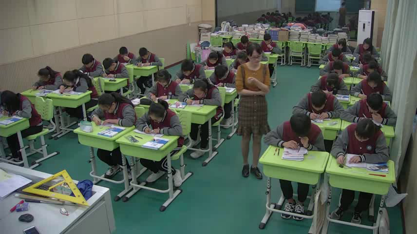 1.初中数学北师大2011版八下《回顾与思考》全国一等奖
