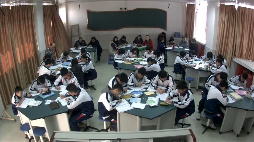 1.初中数学北师大2011版八下《复习题》广东省市一等奖