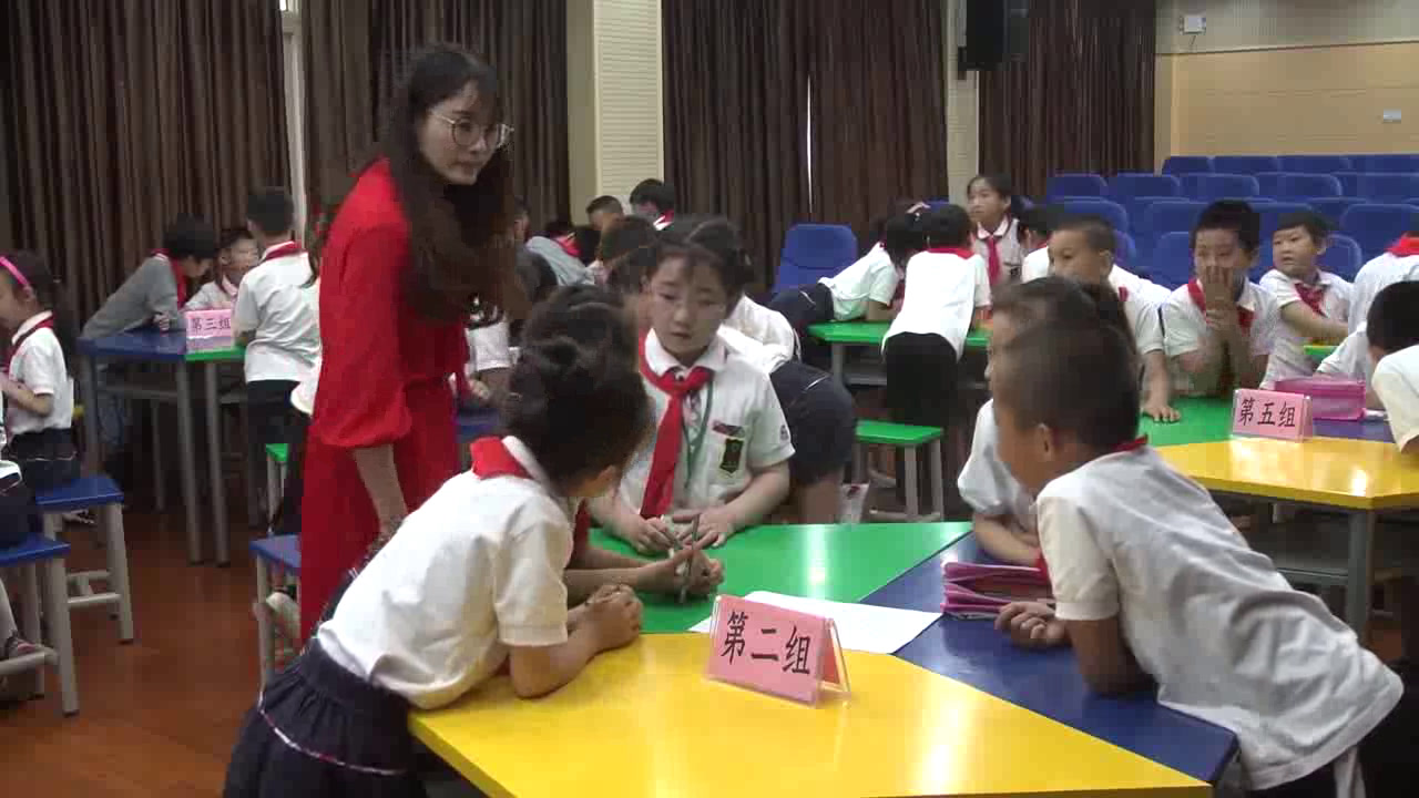 小学综合实践活动3-6年级《15.带着问题去春�…》全国一等奖