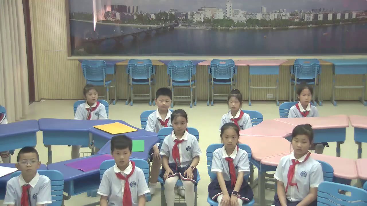 3.小学综合实践活动3-6年级《3.学习身边的小雷锋》湖北省市一等奖