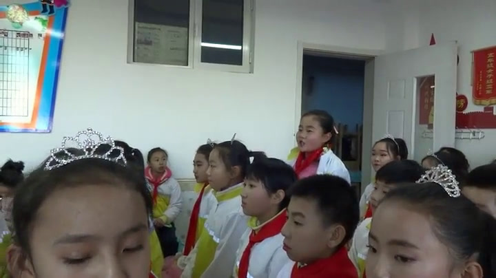 1.小学综合实践活动3-6年级《9.红领巾相约中国梦》内蒙古省一等奖