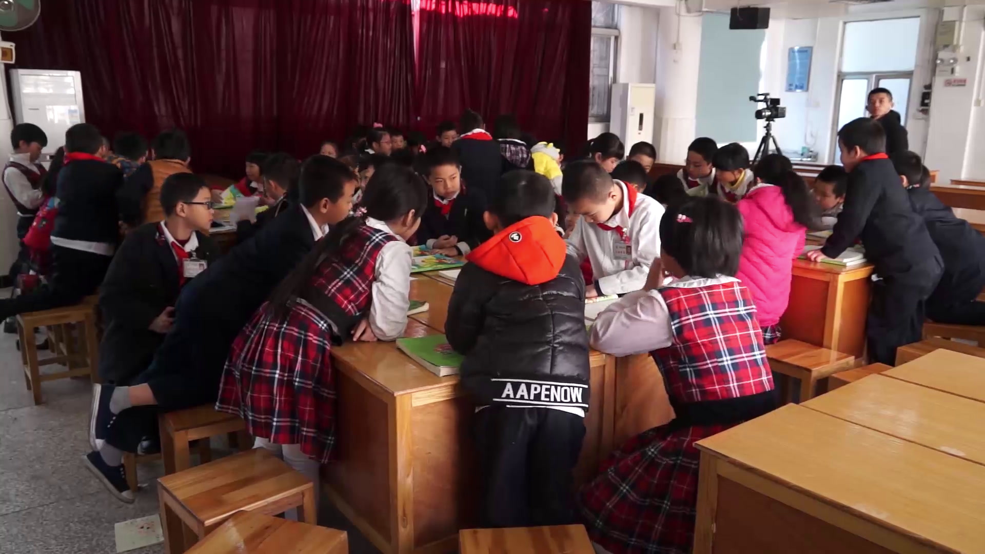 2.小学综合实践活动3-6年级《5.创建我们自己的�…》广东省市一等奖